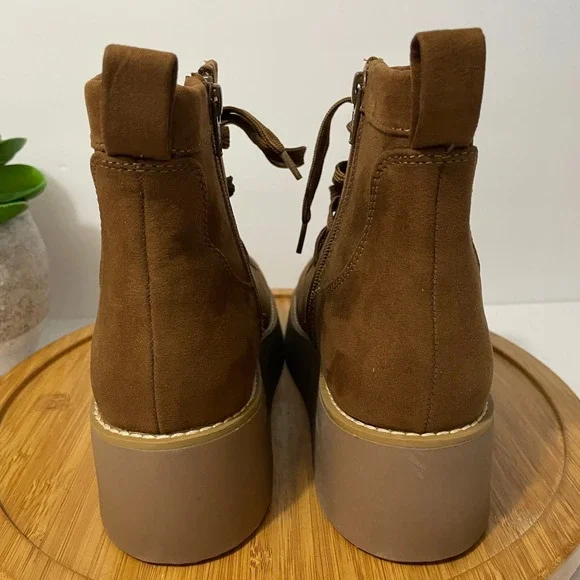 Sonoma Lace-Up Platform Moc Toe Ankle Boots - Picture 5 of 9